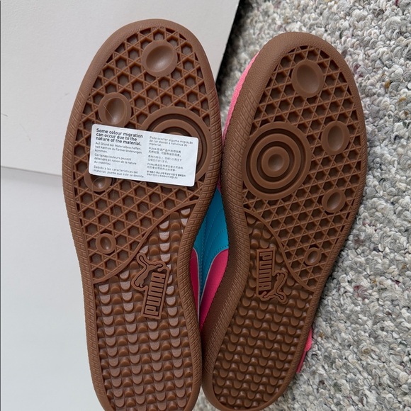 Puma Pink and Blue Sneakers - Picture 3 of 4